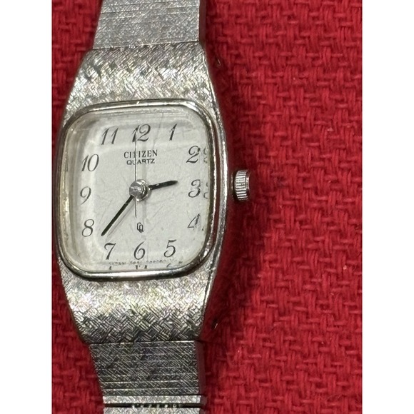 Vintage Citizen Women\'s Silver Watch‎ 2951-294289 K Japan New Battery Runs Great main image 13